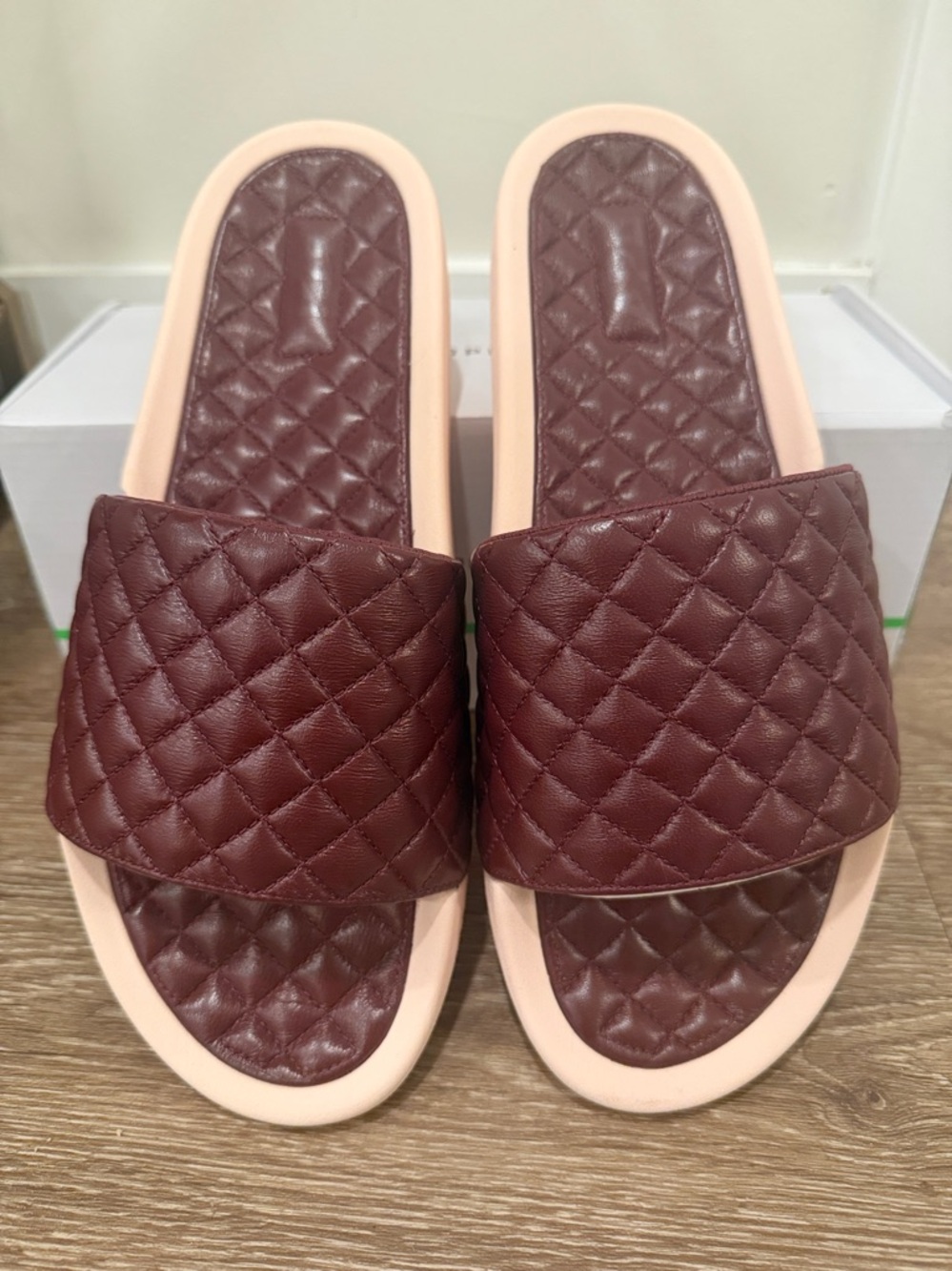 APL Men’s Lusso Burgundy Quilted Slide Sandals Size 11‎ New in Box